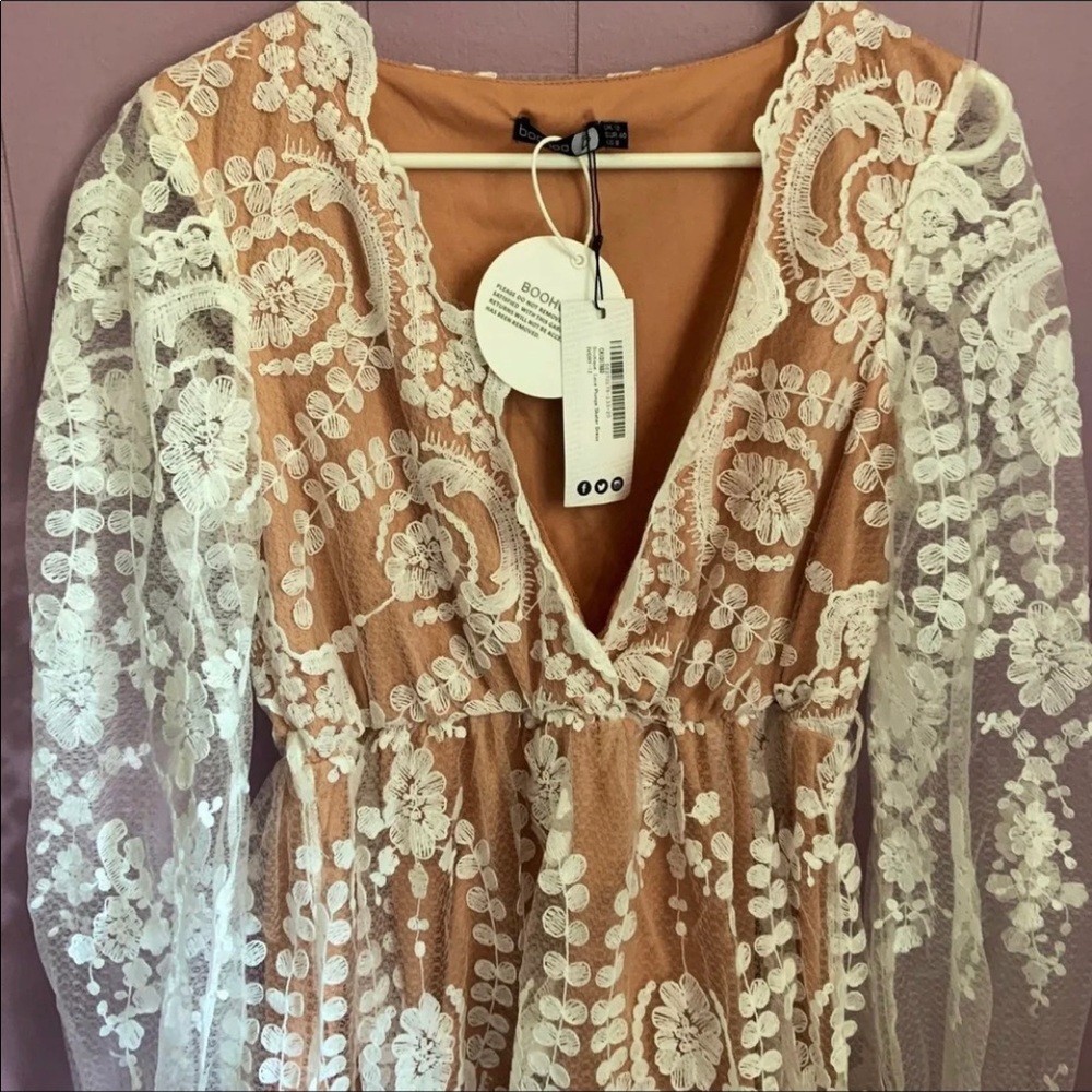 White lace dress, long lace sleeves, knee length